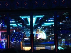 變形金剛汽車人聯(lián)盟巡展閃耀重慶，擎天柱率領(lǐng)汽車人軍團(tuán)震撼山城